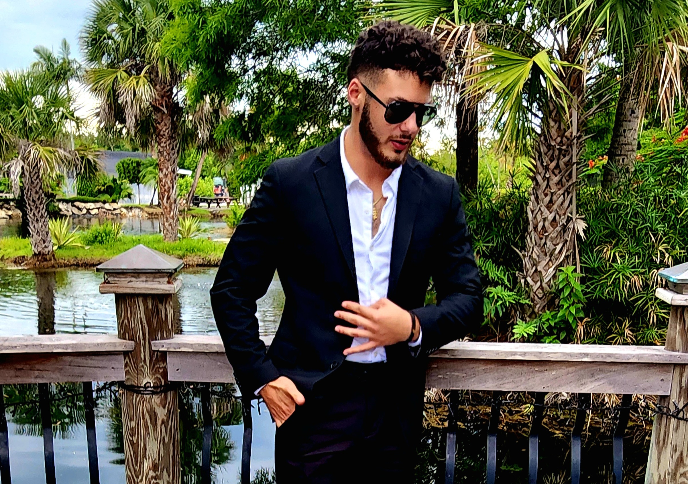 Jonathan Zogbi Releases “Sky High,” an Uplifting Pop Single Blending Resilience and Spiritual Elevation