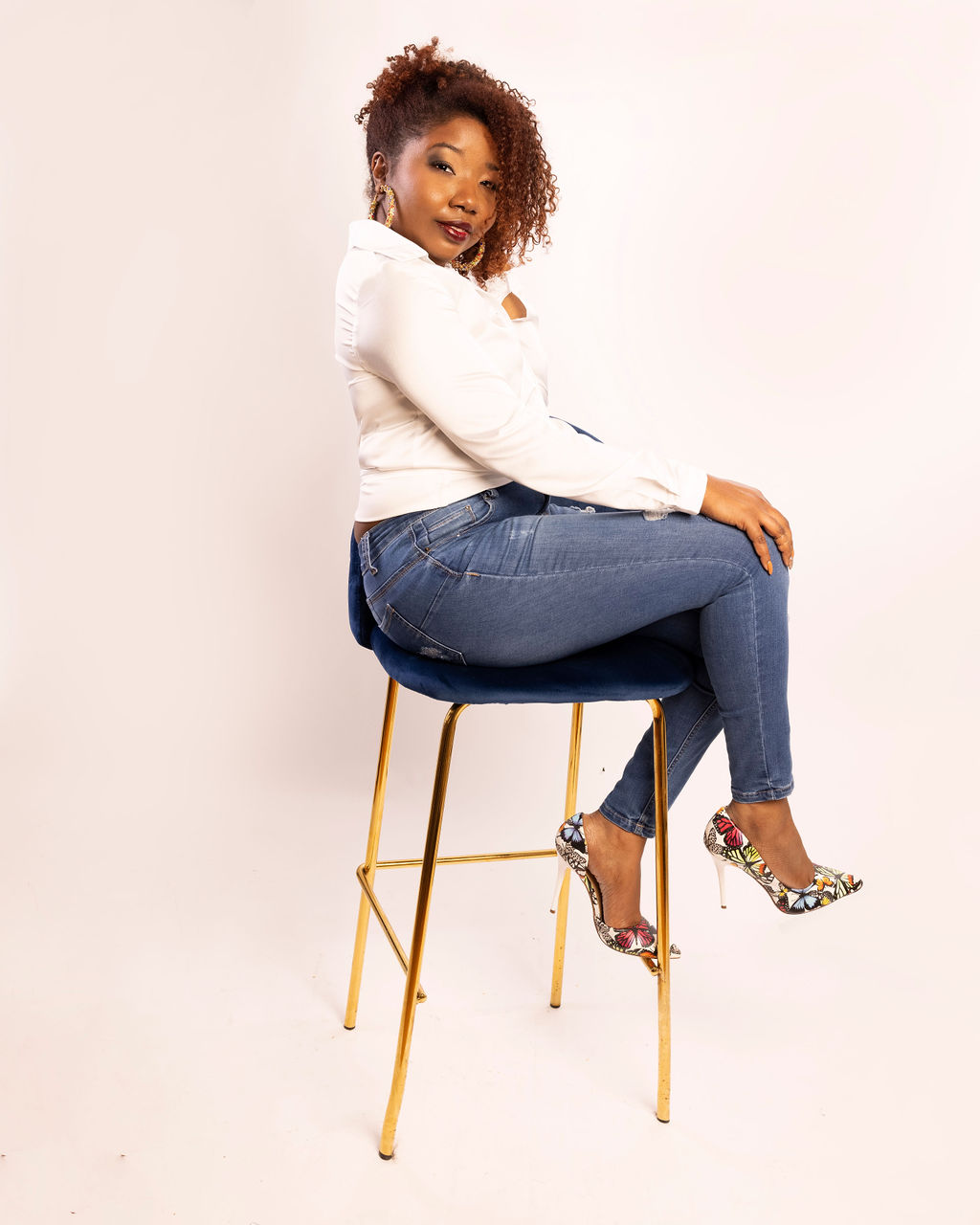 Caleya Black Brings Soulful Energy to the Dance Floor with “Fire on the Dance Floor”