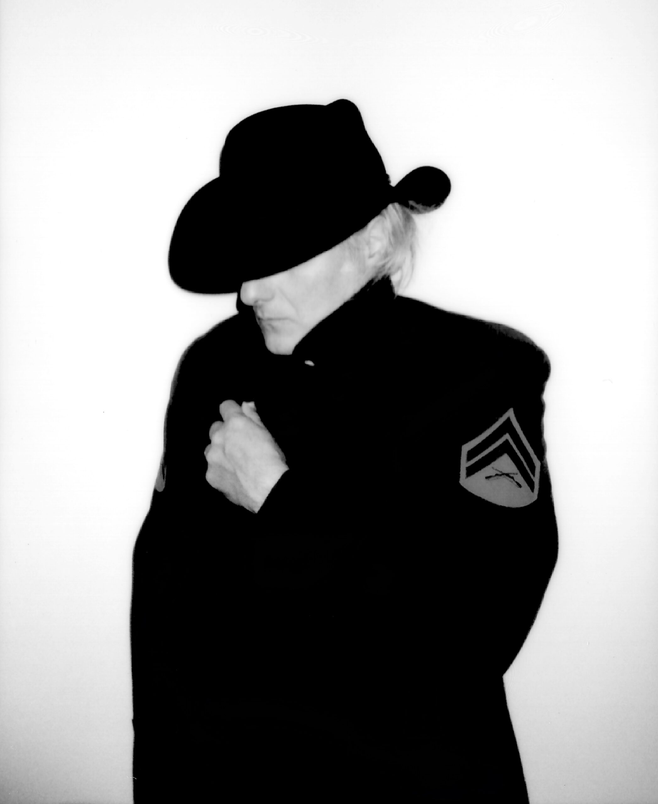 Eric Alexandrakis Turns “One More Angel” Into a Moving Tribute to Raul Malo