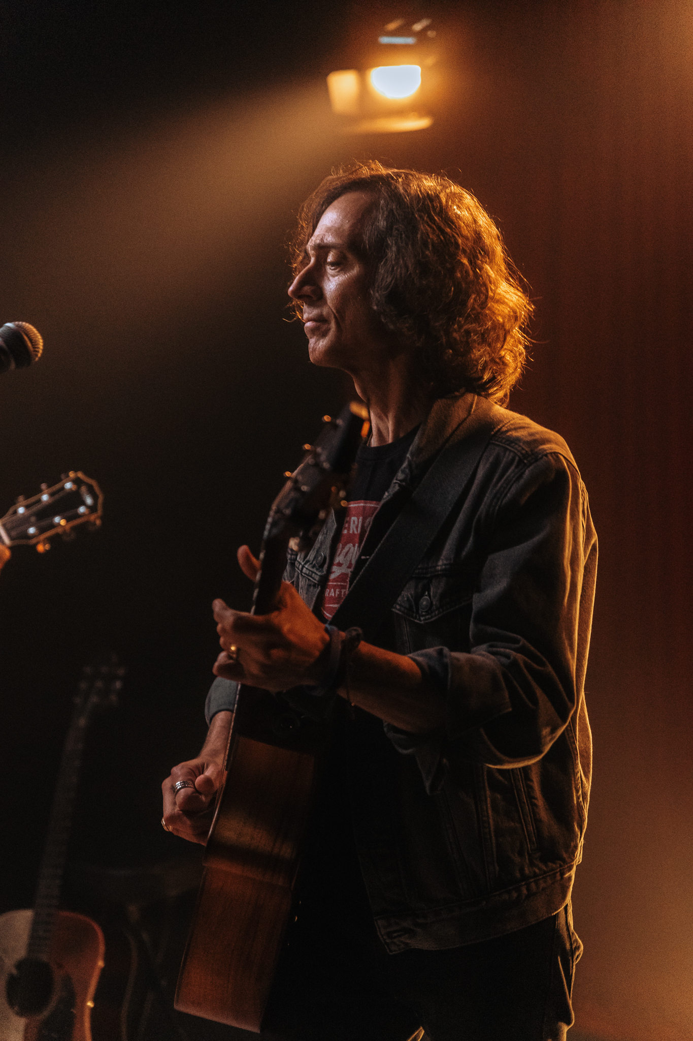 Mark Winters Connects Science, Love and Everyday Life on “The Science In Me”